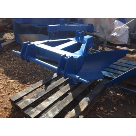 Плуг лесной легкий  плл-1,4